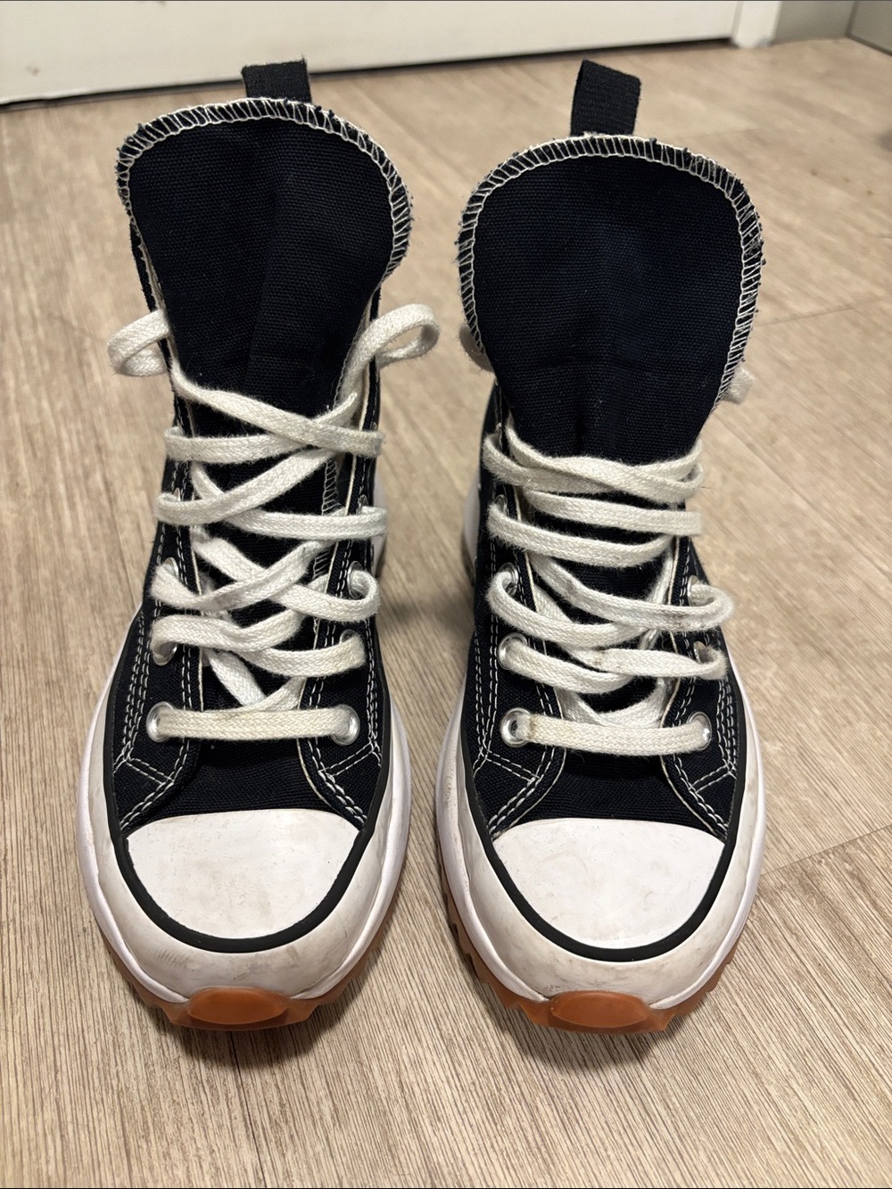 Platform Converse Sneakers